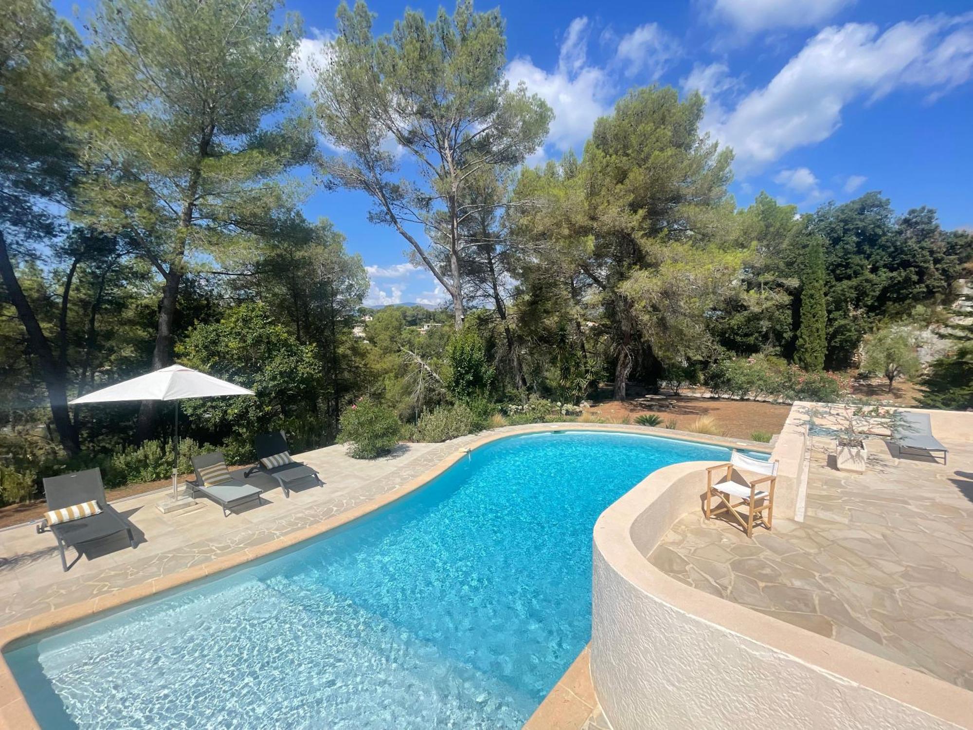 La Villa Des Carriers- Maison Avec Piscine Proche Mer Roquefort-les-Pins Exterior foto